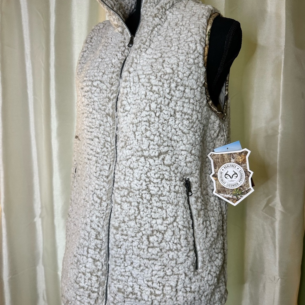 NWT Ocean & Coast x Real Tree Camo Lined Full Zip‎ Vest W Zip Pockets $59 New Sm